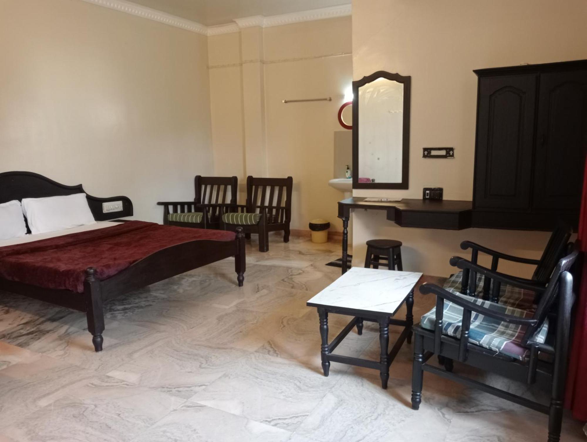 מדיקרי Hotel Hill Town Coorg מראה חיצוני תמונה