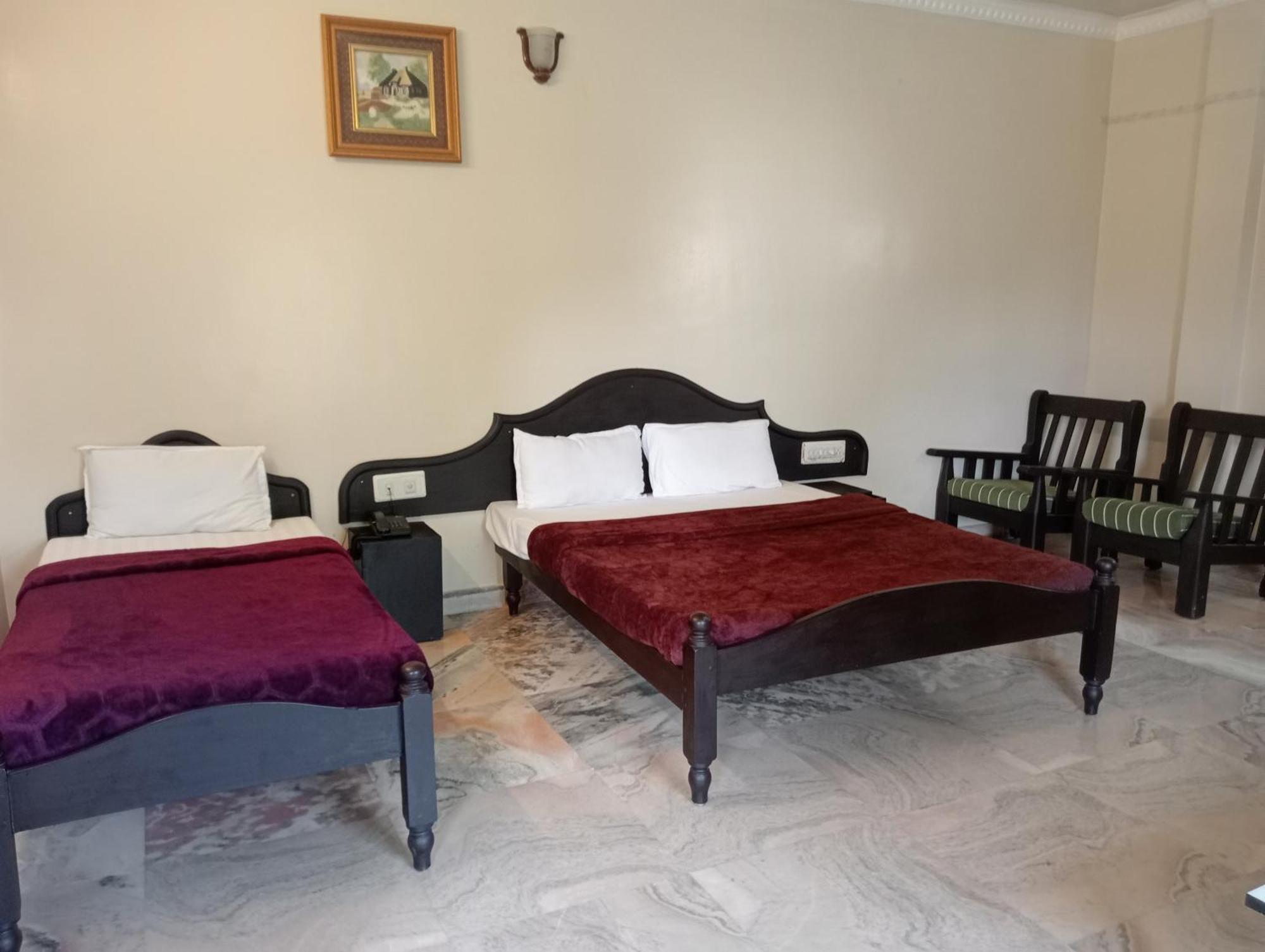 מדיקרי Hotel Hill Town Coorg מראה חיצוני תמונה
