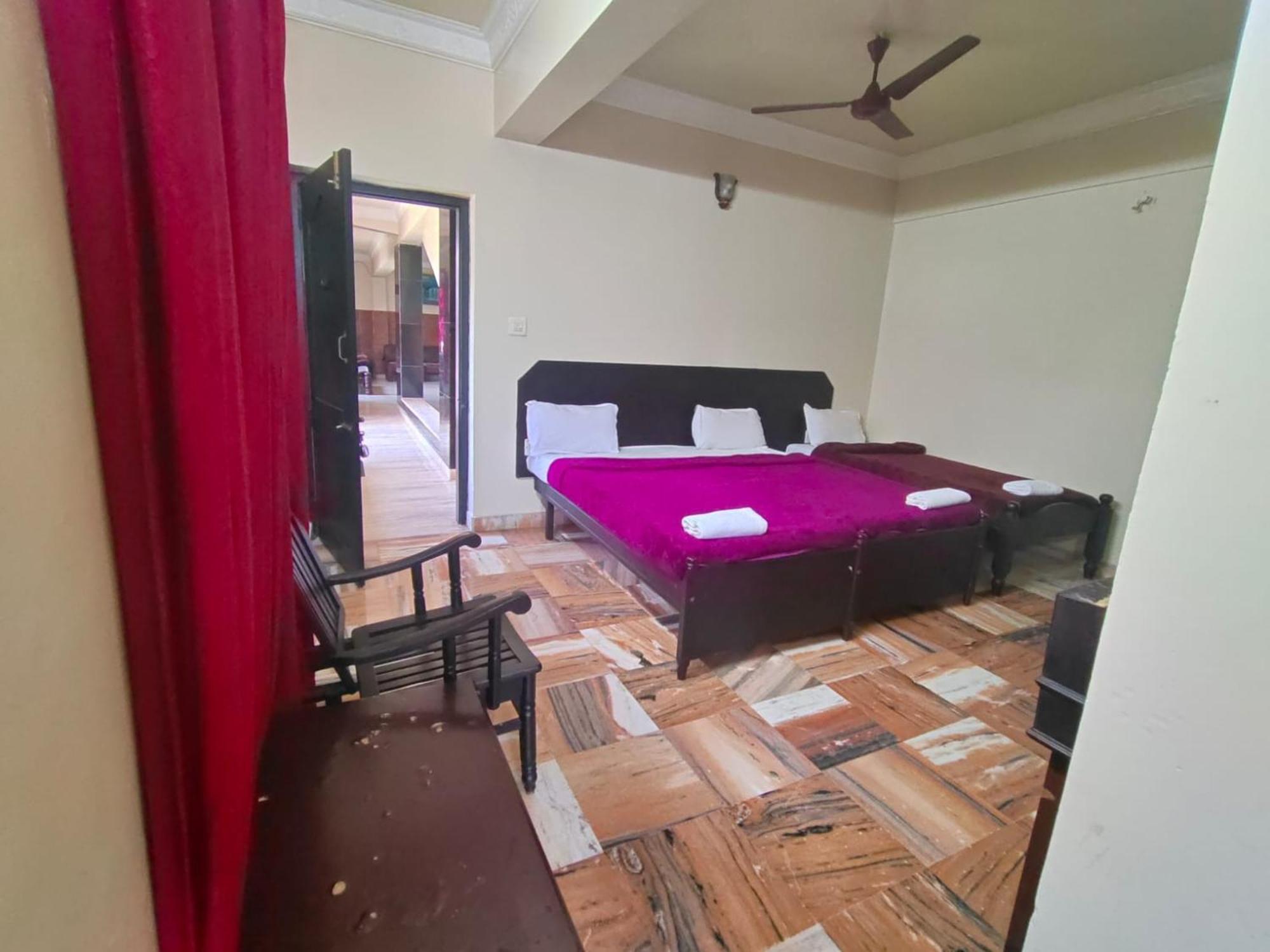 מדיקרי Hotel Hill Town Coorg מראה חיצוני תמונה